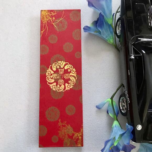 Chopsticks New In Box 2 Pairs with Rest - Picture 2 of 4